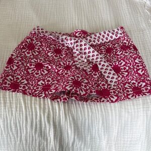 Vineyard Vines Pink Floral Women's Shorts